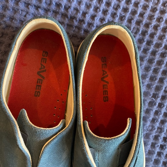 SeaVees woman’s slip on sneakers - Picture 5 of 8